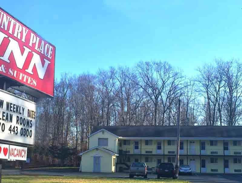 Country Place Inn And Suites White Haven Exterior photo